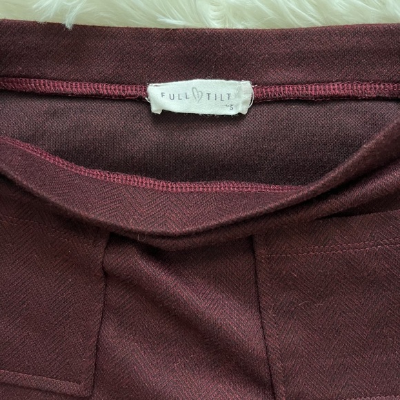 Full Tilt Burgundy High-Waist A-Line Skater Mini Skirt with Pockets Size Small - Picture 10 of 14